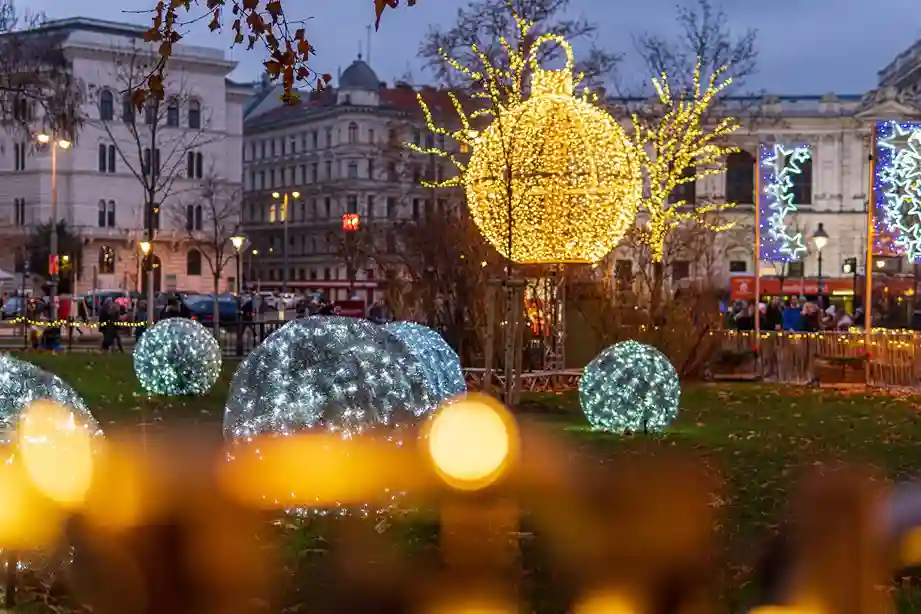 Kerst in Wenen vieren grote kerstmarkten en handige tips Reizen door